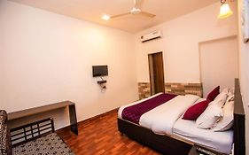Hotel Kishish Kunj